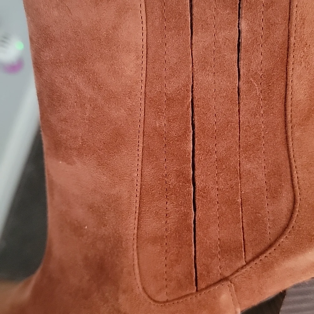Charles by charles david "Shopper" Kid Suede Bootie - Picture 4 of 10